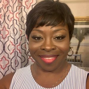 Meet your Posher, Tonja